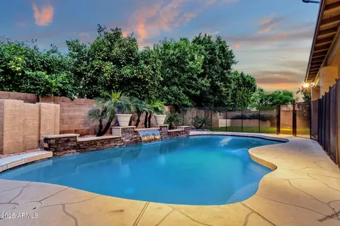 969 E Oakland St, Gilbert, AZ 85295