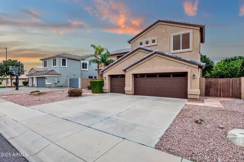 Exterior - 969 E Oakland St, Gilbert, AZ 85295 photo 7 of 8