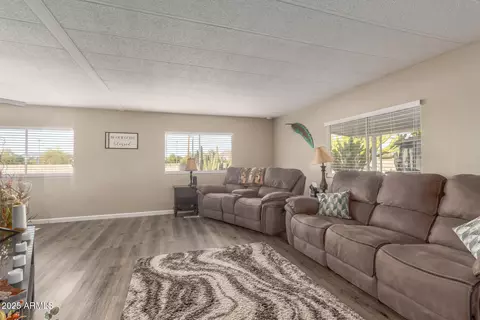 5263 E Mcdowell Rd, Mesa, AZ 85215 photo 4