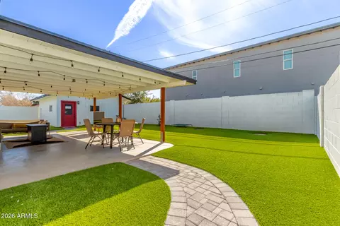 Exterior - 2917 E Pinchot Ave, Phoenix, AZ 85016 photo 3 of 4