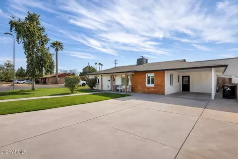 Exterior - 2917 E Pinchot Ave, Phoenix, AZ 85016 photo 4 of 4