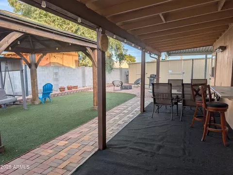 Exterior - 4456 E Hidalgo Ave, Phoenix, AZ 85040 photo 3 of 12