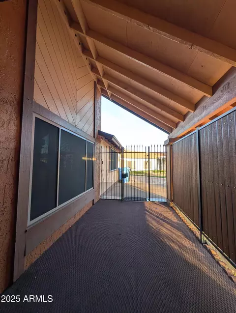 Exterior - 4456 E Hidalgo Ave, Phoenix, AZ 85040 photo 10 of 12