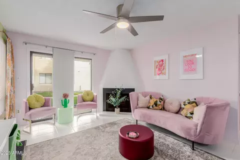 3002 N 70th St #136, Scottsdale, AZ 85251