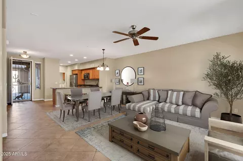 2110 W Tallgrass Trl #132, Phoenix, AZ 85085