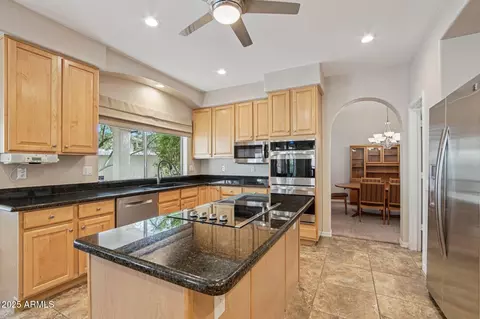 Kitchen - 1321 E Desert Flower Ln, Phoenix, AZ 85048 photo 2 of 2