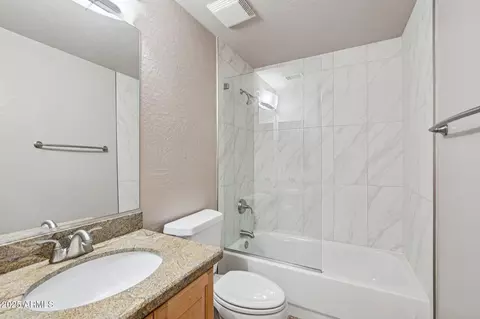 Bath - 1321 E Desert Flower Ln, Phoenix, AZ 85048 photo 1 of 6