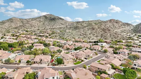 View/Area - 1321 E Desert Flower Ln, Phoenix, AZ 85048 photo 2 of 5
