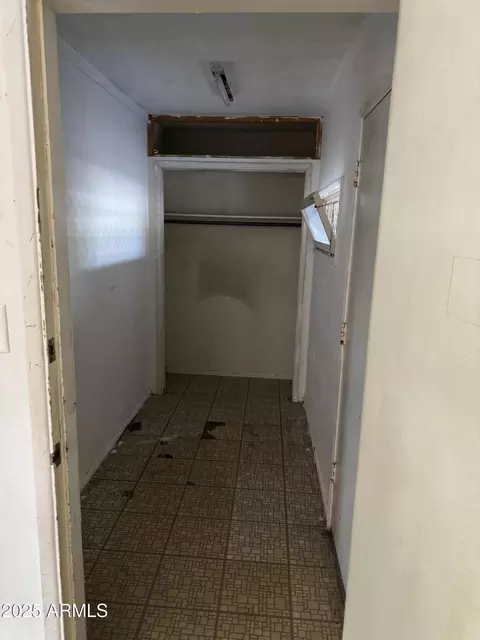 Entry Way - 1461 E Mclellan Blvd, Phoenix, AZ 85014 photo 1 of 1