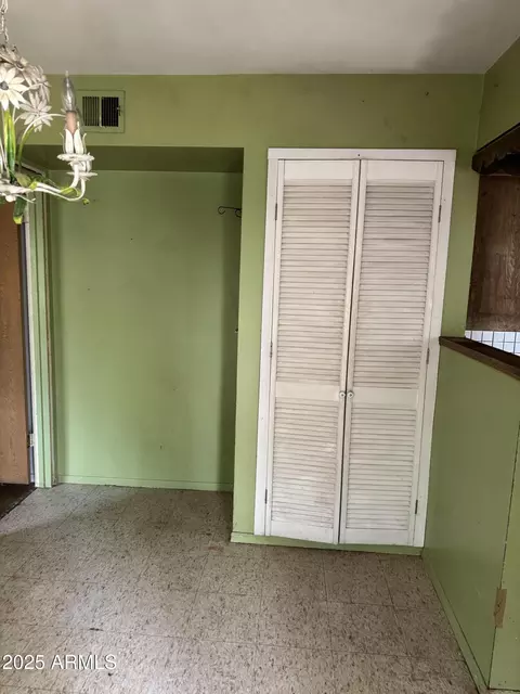 Dining - 1461 E Mclellan Blvd, Phoenix, AZ 85014 photo 3 of 3