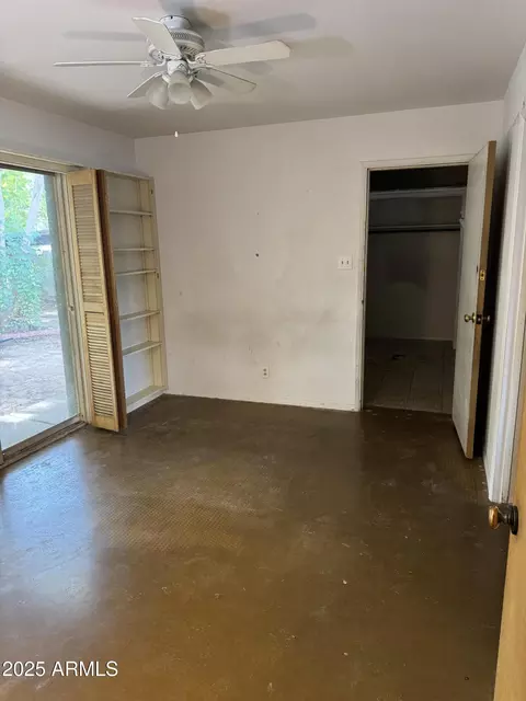 Bedroom - 1461 E Mclellan Blvd, Phoenix, AZ 85014 photo 2 of 2