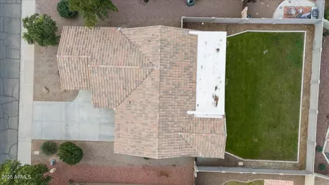 View/Area - 1524 E Gary Way, Phoenix, AZ 85042 photo 4 of 5