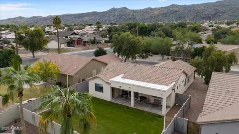 View/Area - 1524 E Gary Way, Phoenix, AZ 85042 photo 1 of 5
