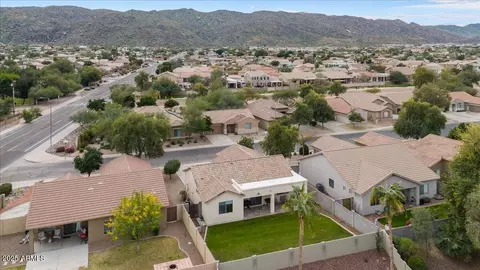 View/Area - 1524 E Gary Way, Phoenix, AZ 85042 photo 5 of 5