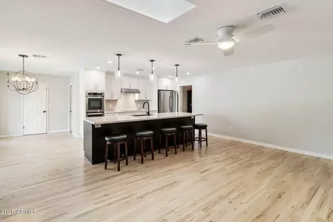 Kitchen - 1902 E Redfield Rd, Tempe, AZ 85283 photo 2 of 11