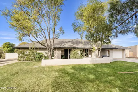 1902 E Redfield Rd, Tempe, AZ 85283