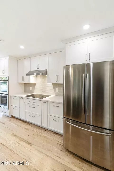 Kitchen - 1902 E Redfield Rd, Tempe, AZ 85283 photo 7 of 11