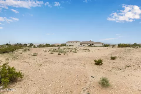 19435 W Townley Ct #25, Waddell, AZ 85355