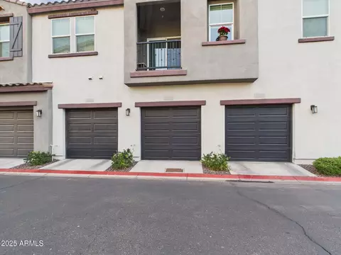 2335 E Hidalgo Ave, Phoenix, AZ 85040
