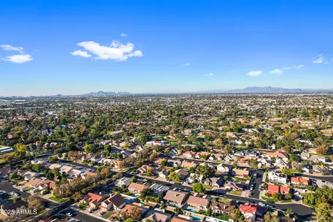 View/Area - 844 E San Remo Ave, Gilbert, AZ 85234 photo 5 of 14
