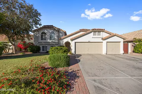 844 E San Remo Ave, Gilbert, AZ 85234