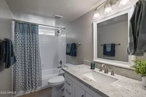 Bath - 844 E San Remo Ave, Gilbert, AZ 85234 photo 1 of 4