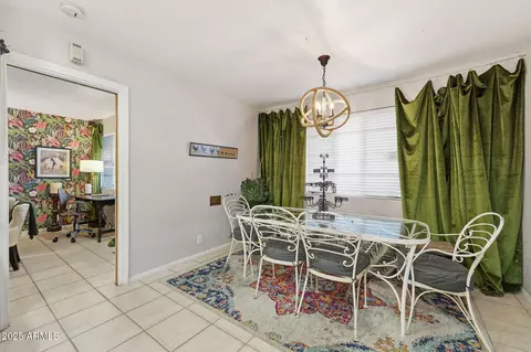Dining - 2343 Earll Dr, Phoenix, AZ 85016 photo 2 of 2