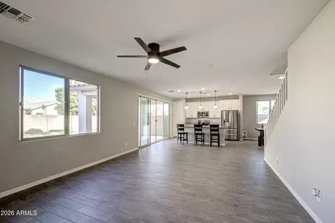Living - 782 E Betsy Ln, Gilbert, AZ 85296 photo 3 of 5
