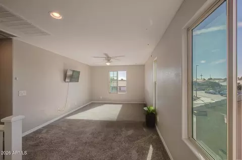 Living - 782 E Betsy Ln, Gilbert, AZ 85296 photo 5 of 5