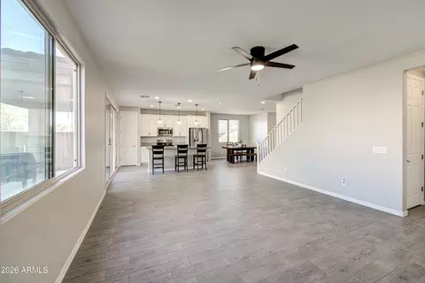 Living - 782 E Betsy Ln, Gilbert, AZ 85296 photo 4 of 5