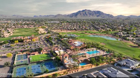 View/Area - 6816 S Pinehurst Dr, Gilbert, AZ 85298 photo 1 of 4