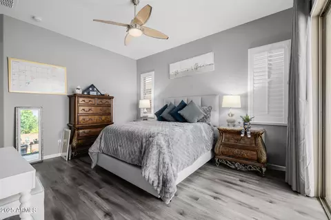 Bedroom - 6816 S Pinehurst Dr, Gilbert, AZ 85298 photo 2 of 7