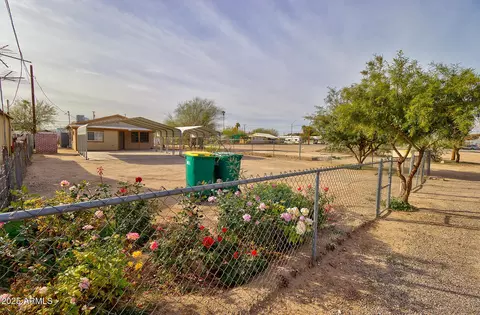 207 E 6th St, Eloy, AZ 85131