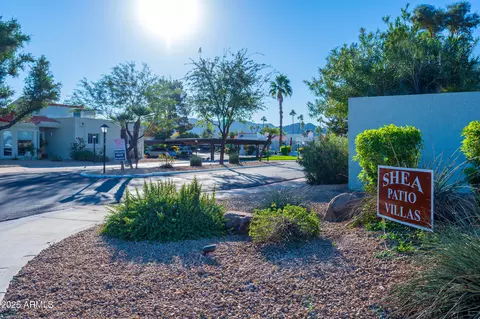 3072 E Cannon Dr, Phoenix, AZ 85028 photo 2