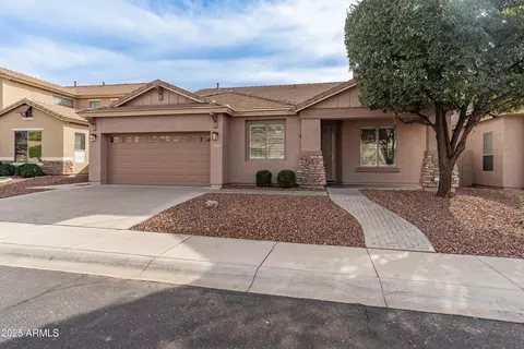 5929 W Park View Ln, Glendale, AZ 85310