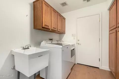Other - 920 W Iris Dr, Gilbert, AZ 85233 photo 10 of 16