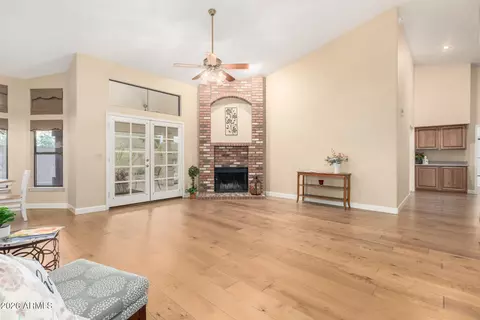 Living - 920 W Iris Dr, Gilbert, AZ 85233 photo 5 of 6