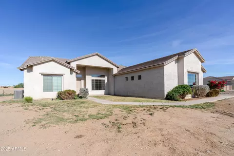 22340 W White Feather Ln, Wittmann, AZ 85361