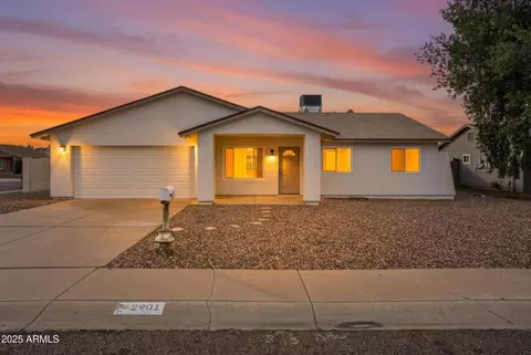2901 W Muriel Dr, Phoenix, AZ 85053