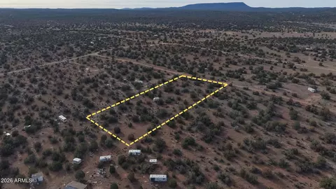 58835 N Valle Ln #4943, Seligman, AZ 86337