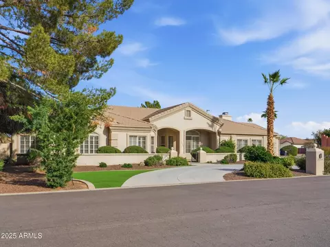 2254 E Barbarita Ave, Gilbert, AZ 85234