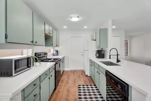 Kitchen - 1639 E Aire Libre Ave, Phoenix, AZ 85022 photo 3 of 3