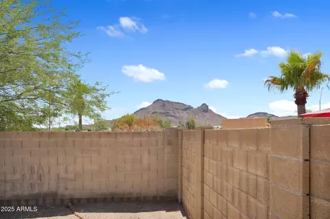 Exterior - 1639 E Aire Libre Ave, Phoenix, AZ 85022 photo 2 of 3