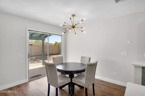 Dining - 1639 E Aire Libre Ave, Phoenix, AZ 85022 photo 2 of 2