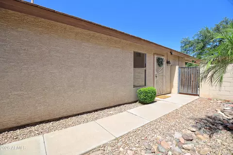 Exterior - 670 E Kyle Dr, Gilbert, AZ 85296 photo 6 of 7