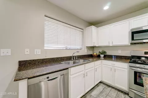 8530 E Kiva Ave, Mesa, AZ 85209 photo 15