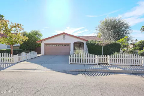 Other - 2101 E Redfield Rd, Phoenix, AZ 85022 photo 2 of 10