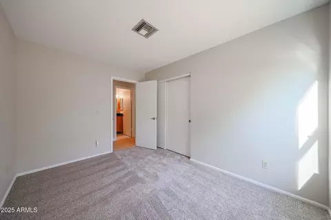 Bedroom - 2101 E Redfield Rd, Phoenix, AZ 85022 photo 8 of 9