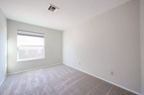 Bedroom - 2101 E Redfield Rd, Phoenix, AZ 85022 photo 7 of 9