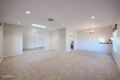 Living - 2101 E Redfield Rd, Phoenix, AZ 85022 photo 1 of 6
